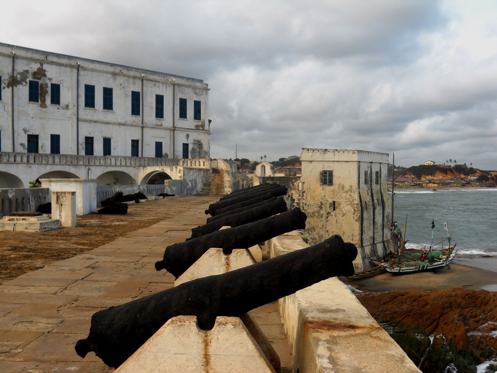 The Slave Fortresses of Ghana - The New York Times