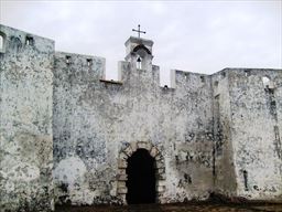 Fort Metal Cross