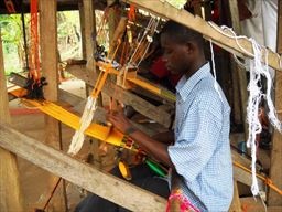 weaving in Ghana