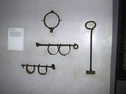 Slave artifacts